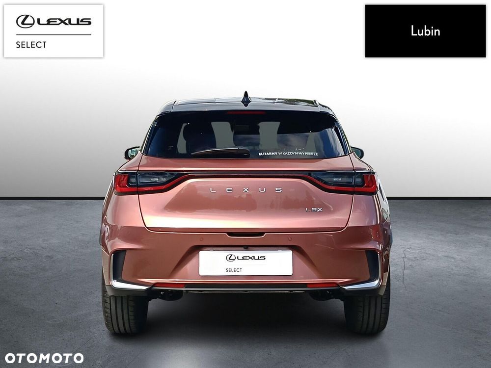 Lexus LBX 1.5 Hybrid Emotion - 5