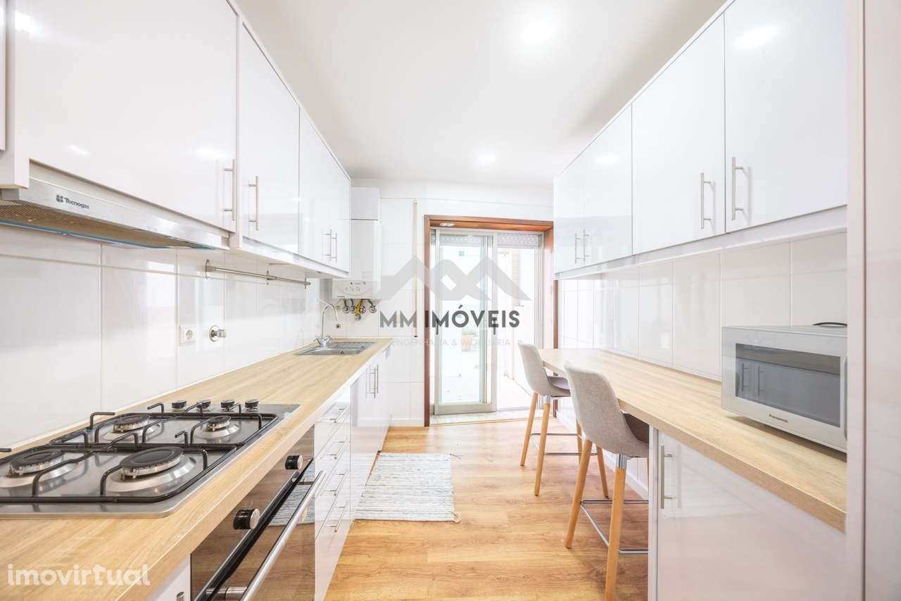 Apartamento T2 | Marginal de Canidelo | 1ª Linha de Mar - Grande imagem: 3/31