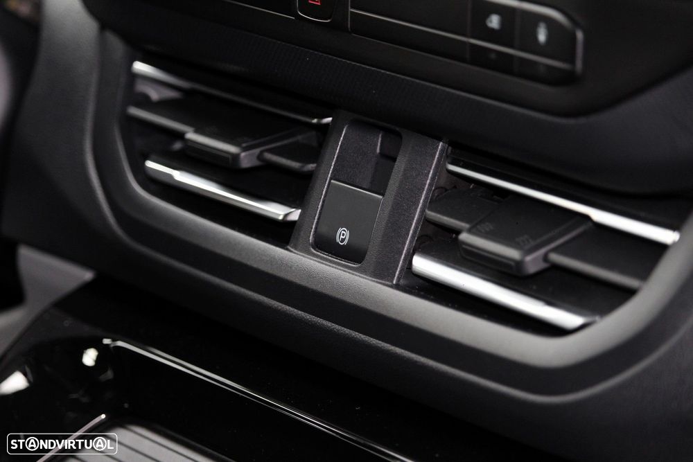 Ford Tourneo Custom Grand 2.5 PHEV Titanium - 17