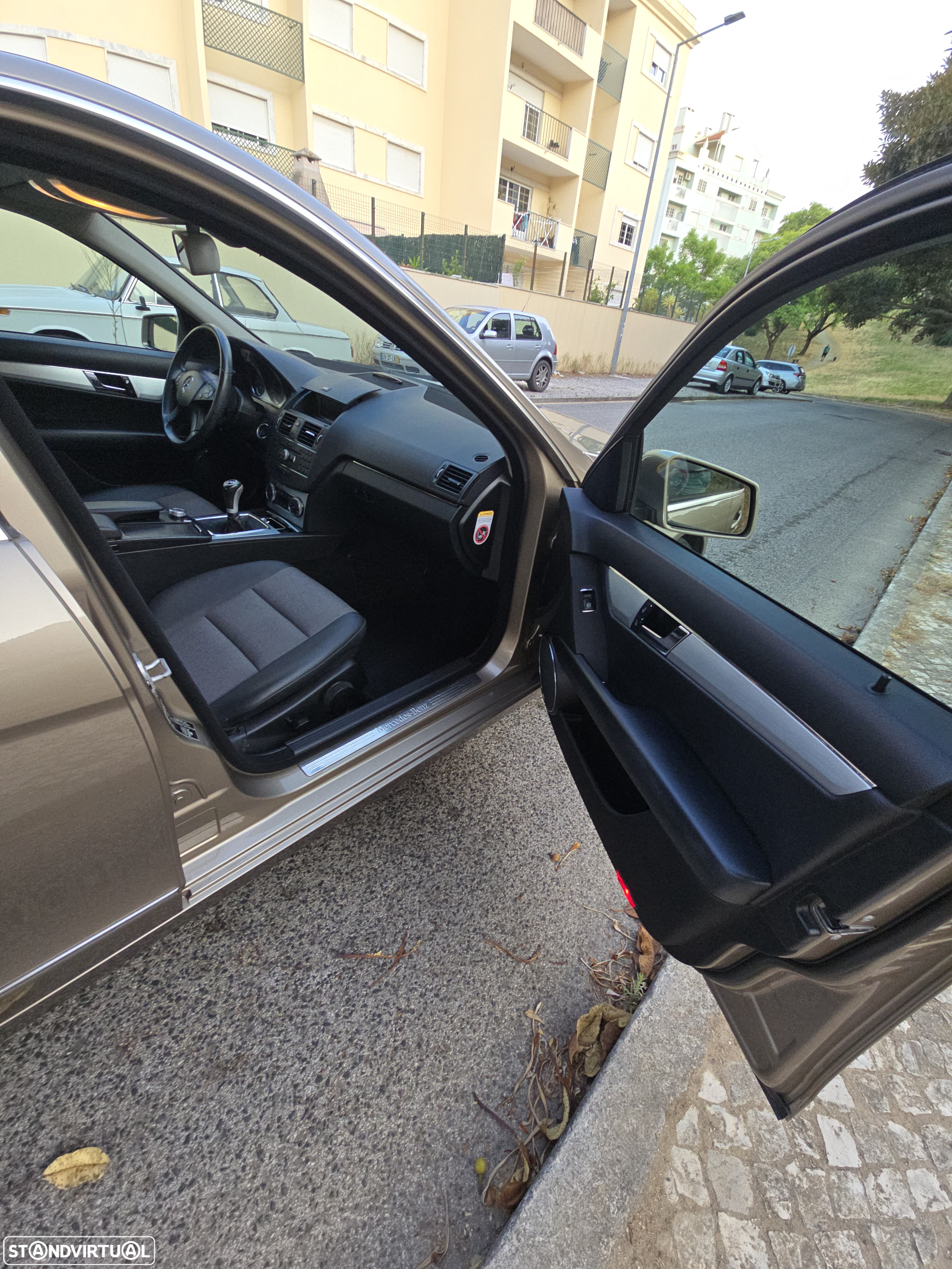 Mercedes-Benz C 250 CDi Avantgarde BlueEfficiency - 13