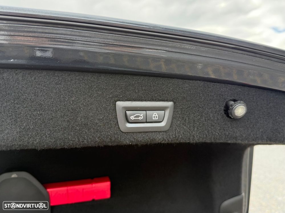 BMW 740 d xDrive Pack M Auto - 30