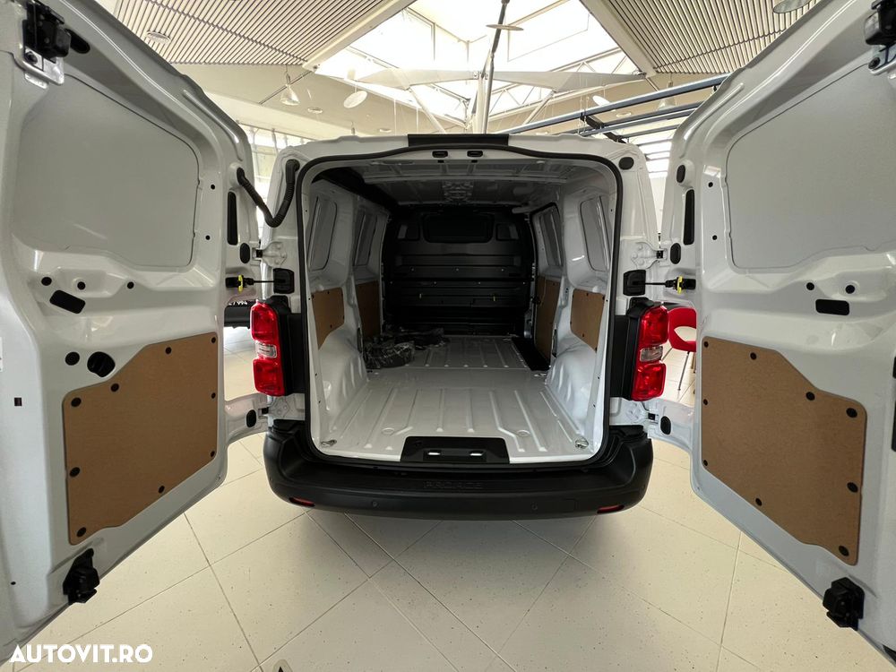 Toyota ProAce Panel Van 50kWh - 7