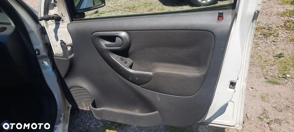 Drzwi Opel Combo C prawe / lewe - 3