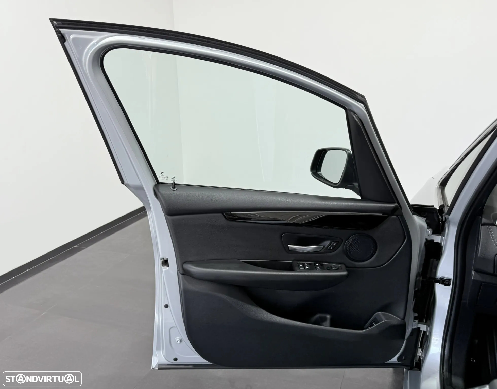 BMW 216 Gran Tourer d 7L Advantage - 17