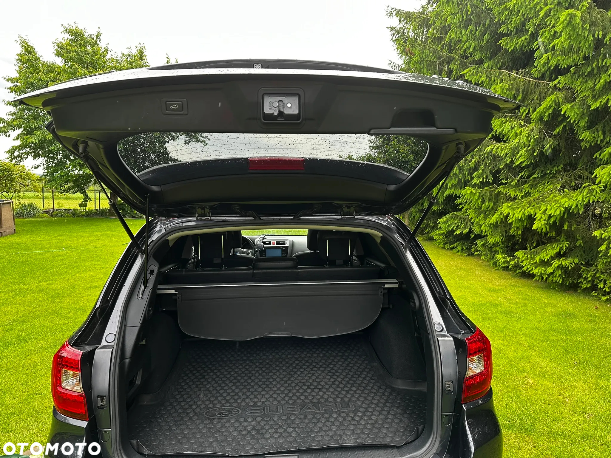 Subaru Outback 2.0D Exclusive Lineartronic - 17