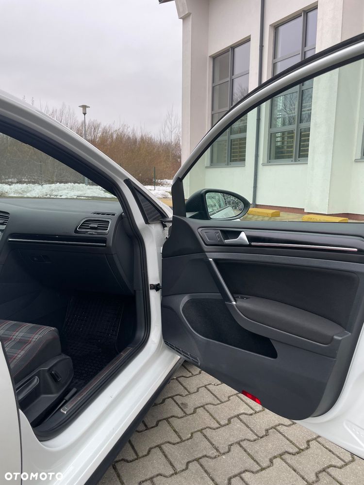 Volkswagen Golf 2.0 TSI BMT GTI Clubsport DSG - 22