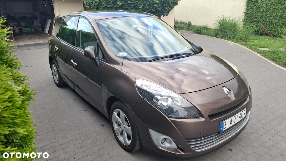 Renault Scenic 1.9 dCi Privilege - 9