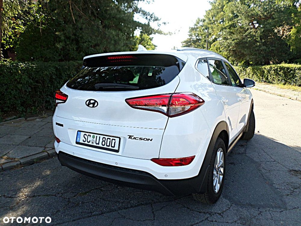 Hyundai Tucson 1.6 GDI BlueDrive Style 2WD - 3