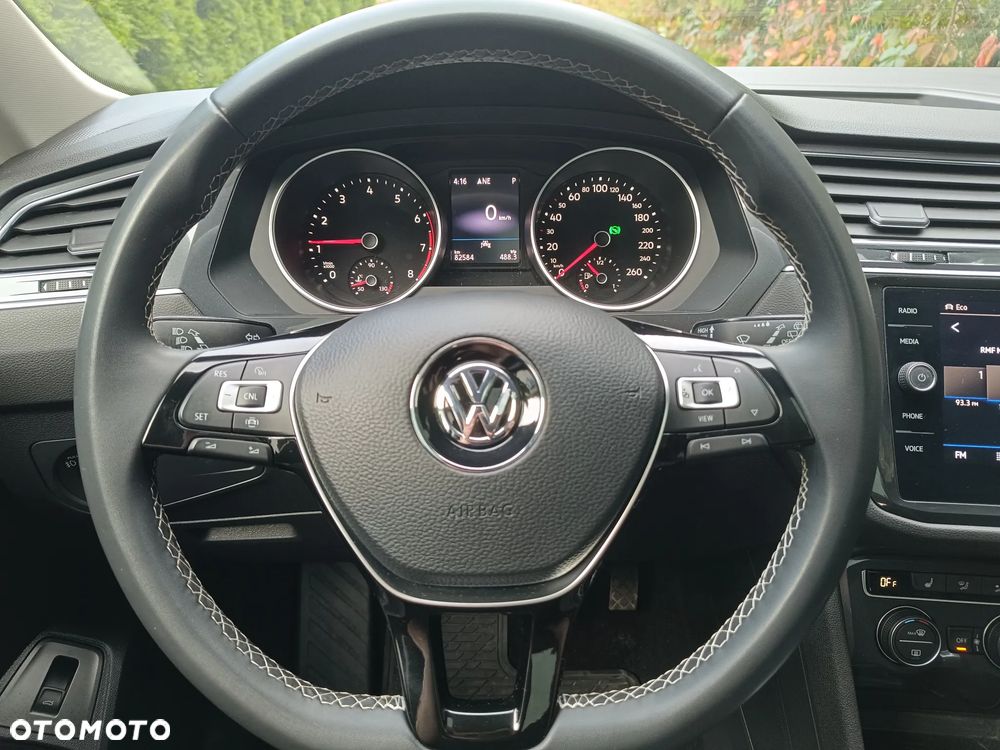 Volkswagen Tiguan Allspace - 22