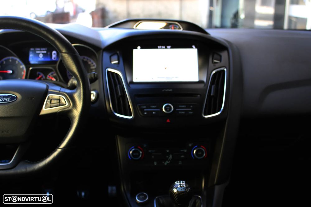 Ford Focus 2.3 EcoBoost S&S 4WD RS - 18