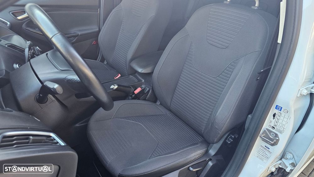 Ford Focus 1.5 TDCi Titanium - 9