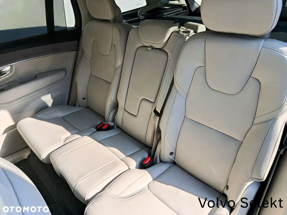 Volvo XC 90 - 11
