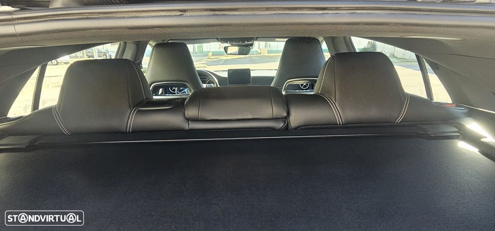 Mercedes-Benz CLA 200 Shooting Brake d 7G-DCT AMG Line - 14