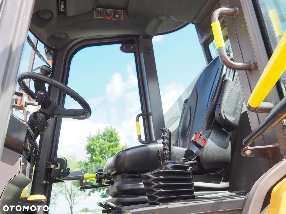 Mecalac 9MDX - 10