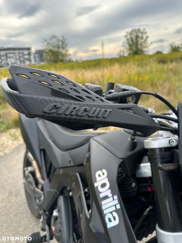 Aprilia SX - 25