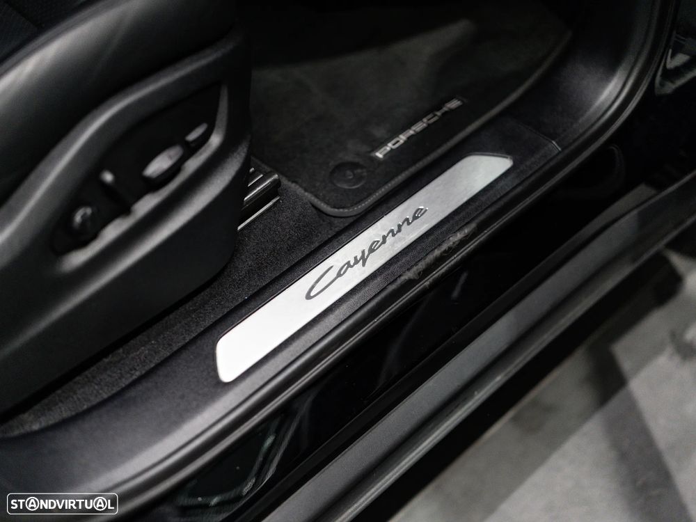 Porsche Cayenne E-Hybrid Tiptronic S - 49