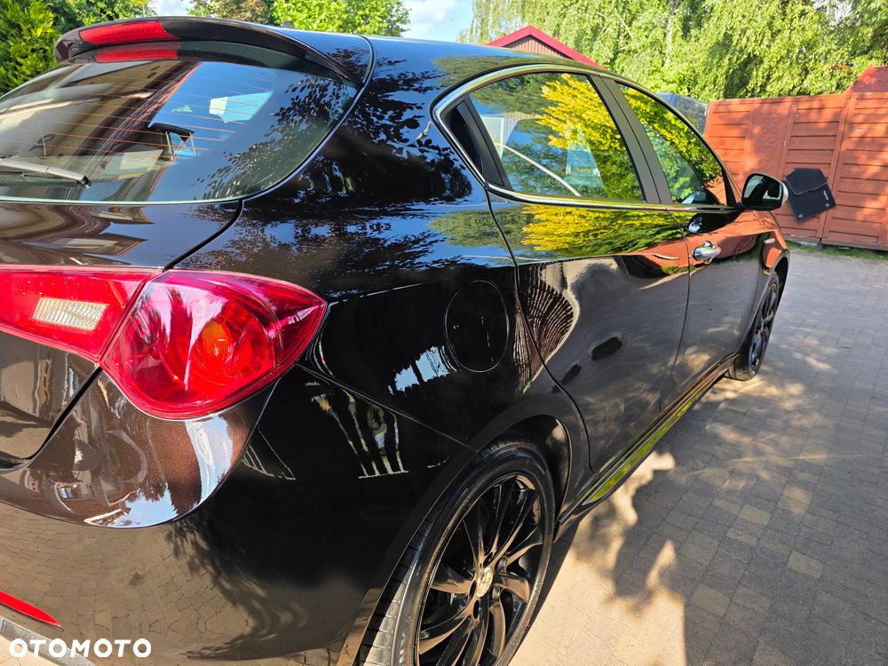 Alfa Romeo Giulietta 1.6 JTDM 16V - 17
