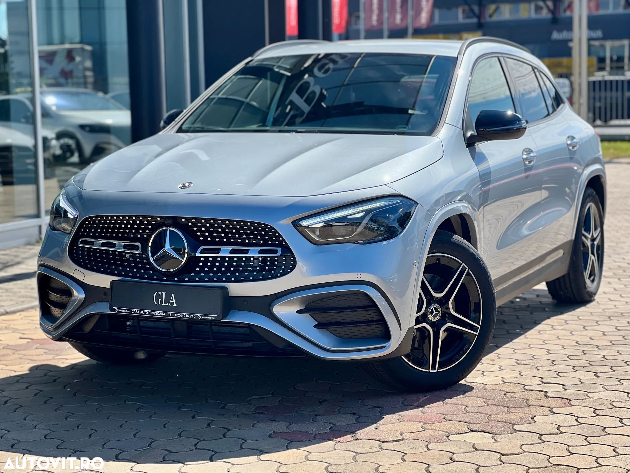 Mercedes-Benz GLA 200 d 4MATIC Aut. - 1