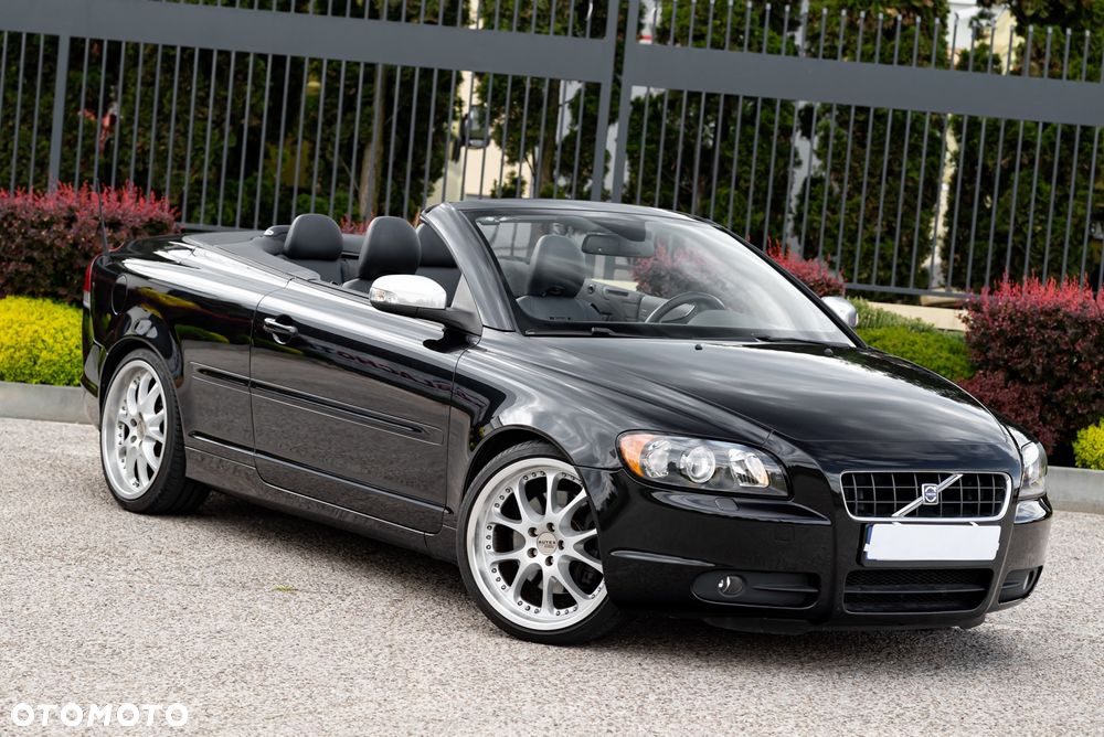 Volvo C70 2.4i Summum - 1