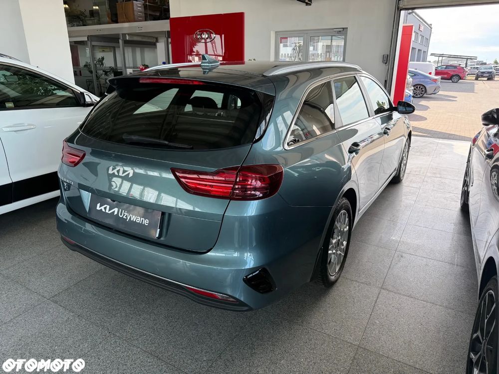 Kia Ceed 1.5 T-GDI M - 5