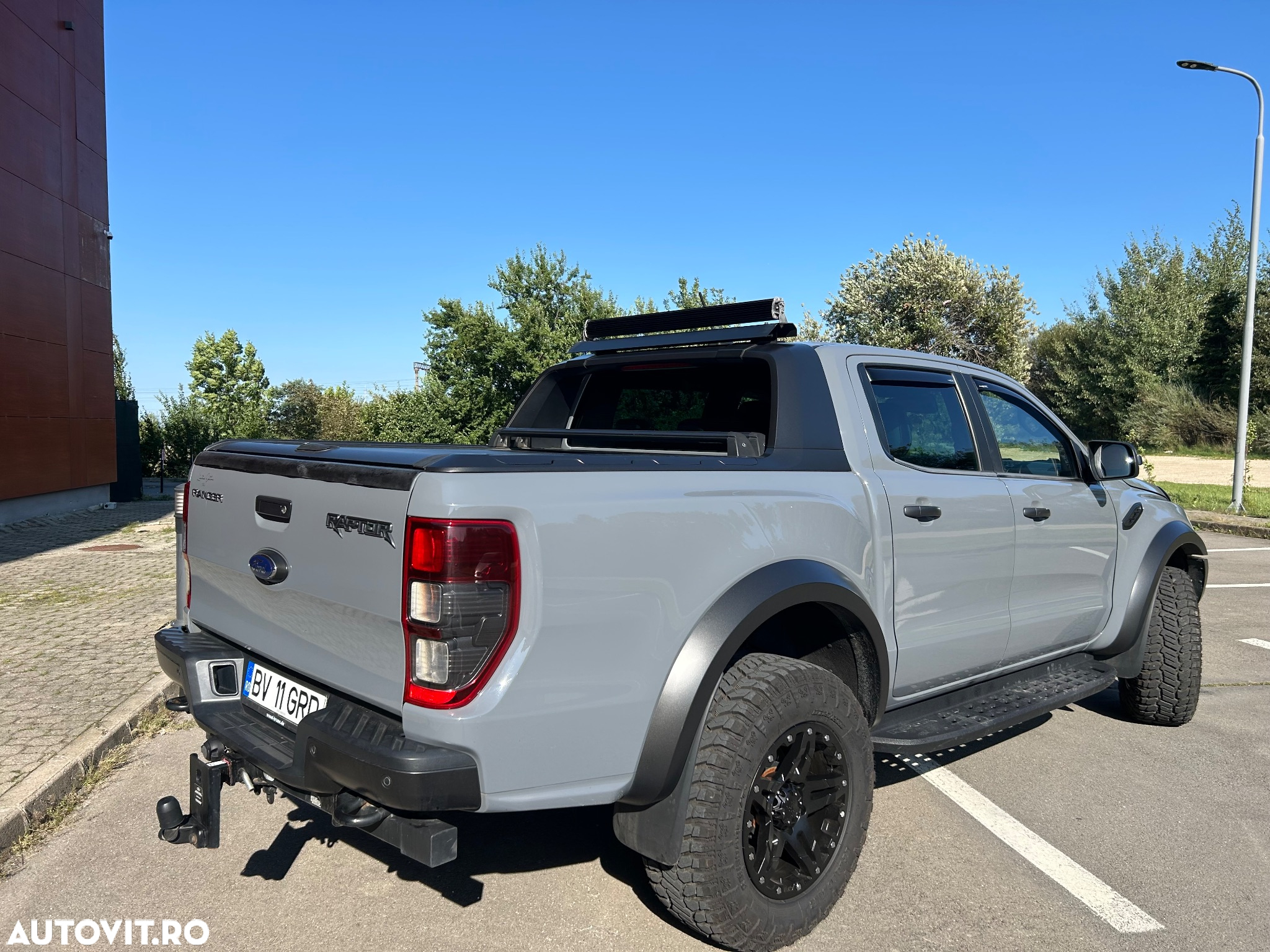 Ford Raptor - 5