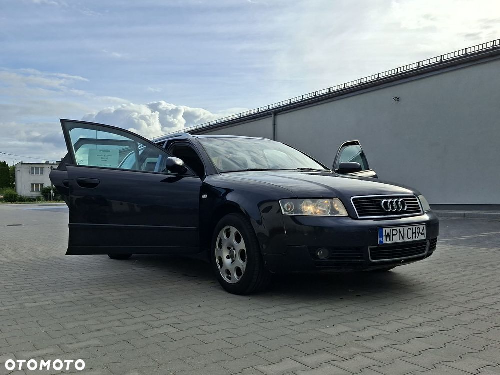 Audi A4 Avant - 1
