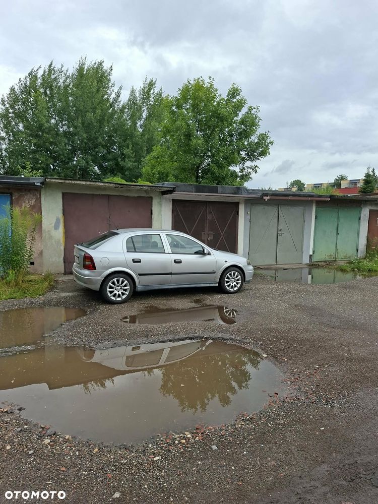 Opel Astra - 14