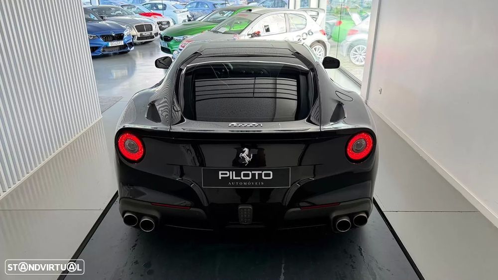 Ferrari F12 Berlinetta 6.3 V12 - 14