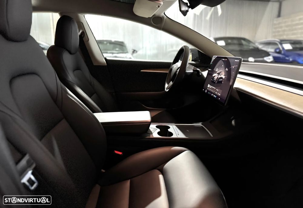 Tesla Model 3 Long Range Tração Integral Premium - 17