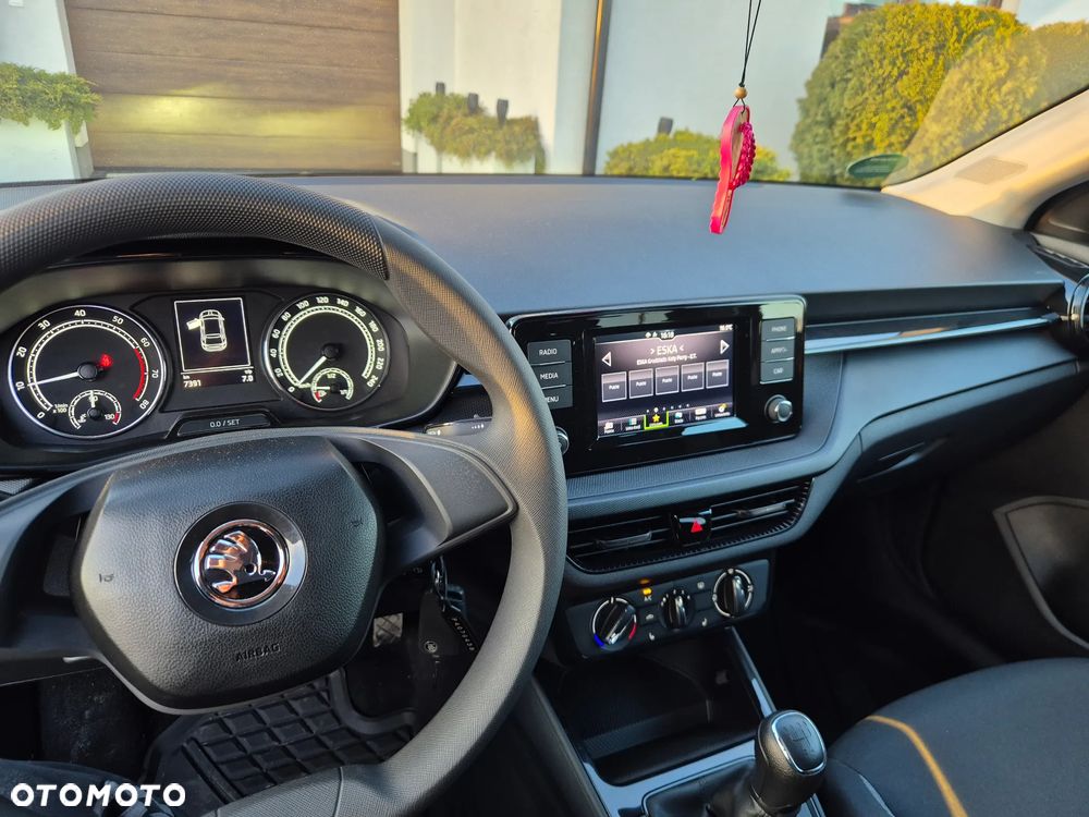 Skoda Fabia 1.0 MPI Active - 8