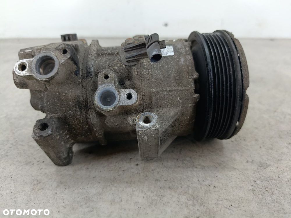 POMPA, SPRĘŻARKA KLIMATYZACJI TOYOTA COROLLA VERSO II 447220-9243 DENSO 1.6 - 2