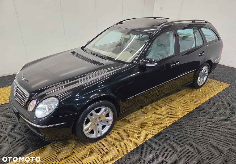 Mercedes-Benz Klasa E 320 CDI T Avantgarde - 1
