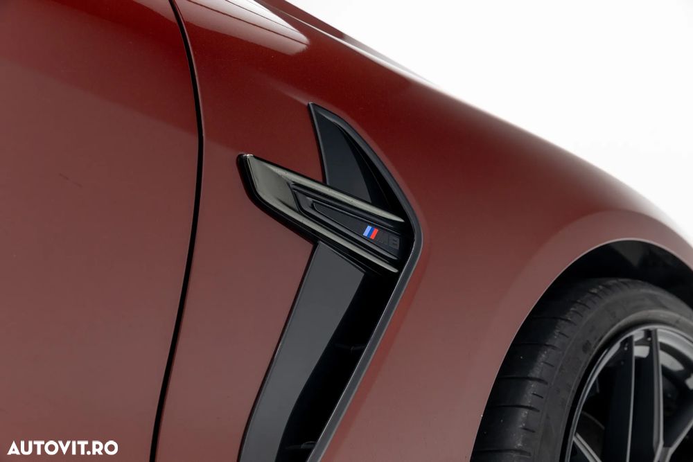 BMW M8 Competition - 17