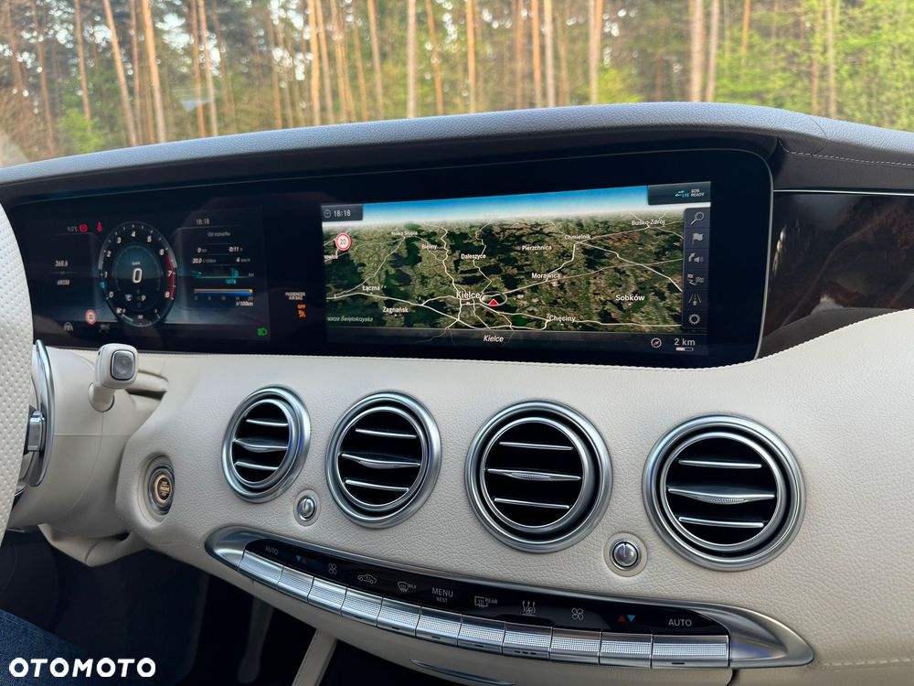 Mercedes-Benz Klasa S 560 Coupe 4-Matic 9G-TRONIC - 27