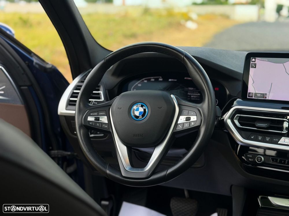 BMW X3 30 e xDrive Line Luxury - 17