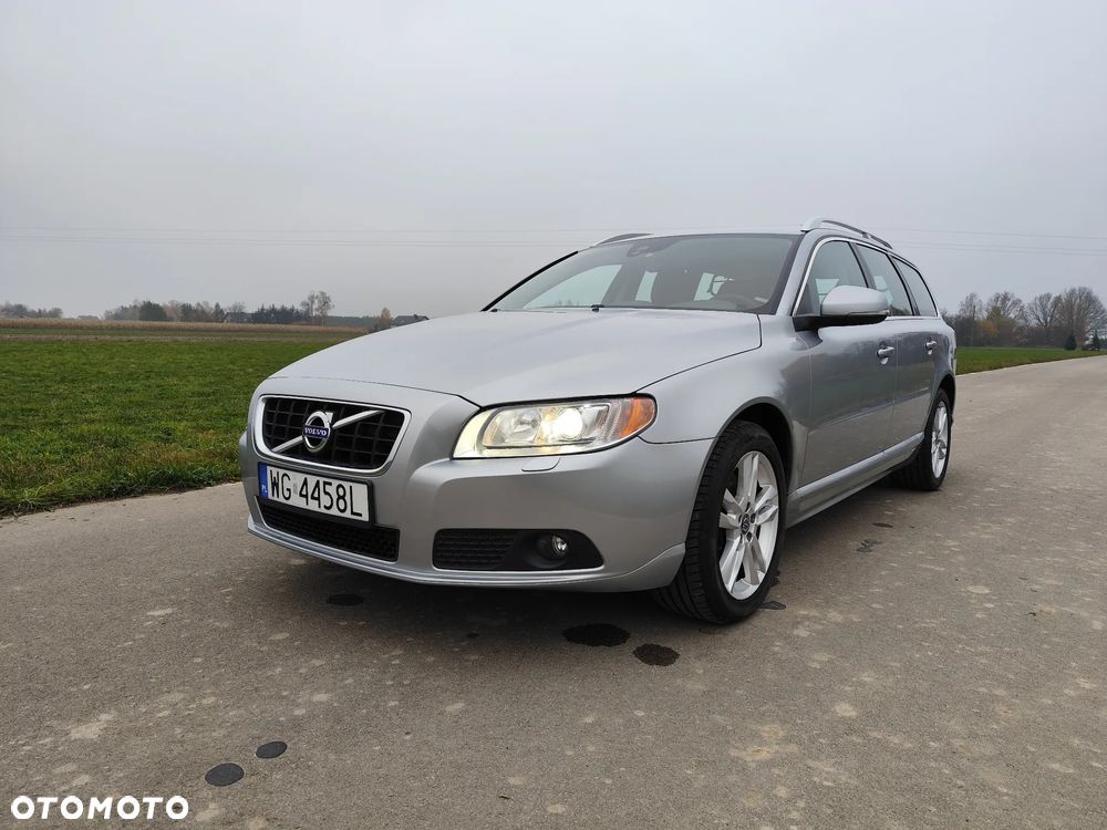 Volvo V70 D3 Summum - 2