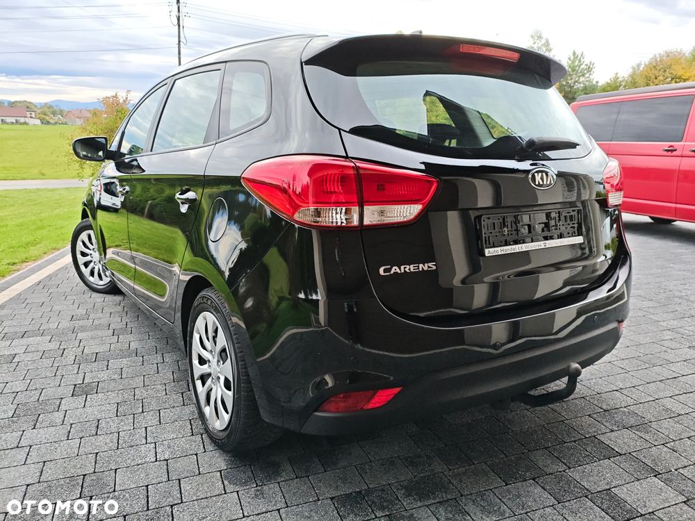 Kia Carens 1.6 GDI L - 18