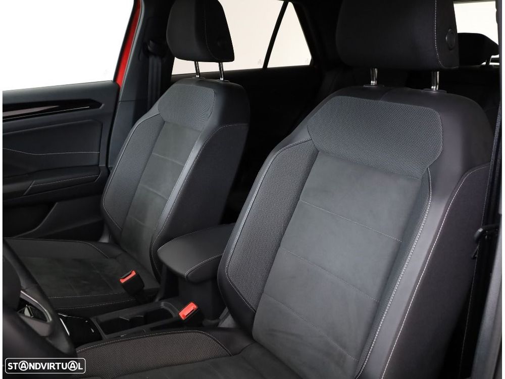 VW T-Roc 1.5 TSI R-Line DSG - 23