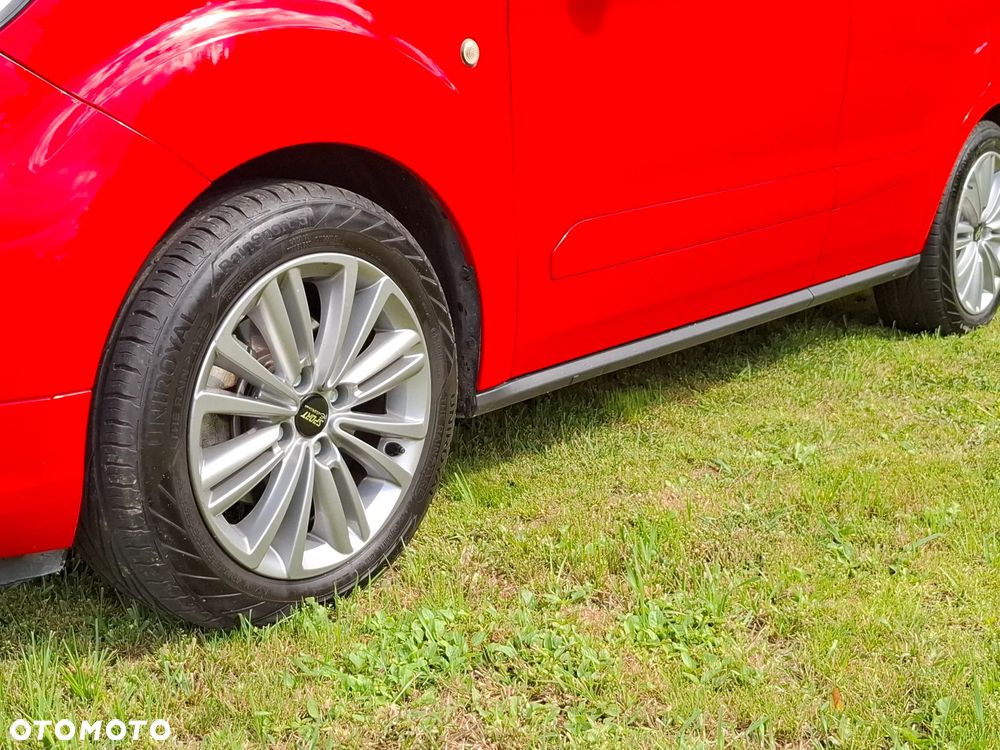 Ford Tourneo Courier 1.0 EcoBoost Sport - 15
