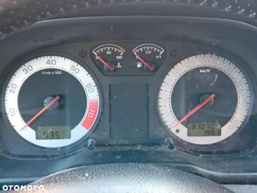 Skoda Octavia 1.8T RS - 9