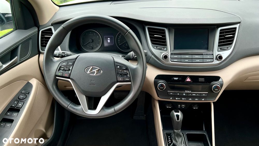 Hyundai Tucson - 15