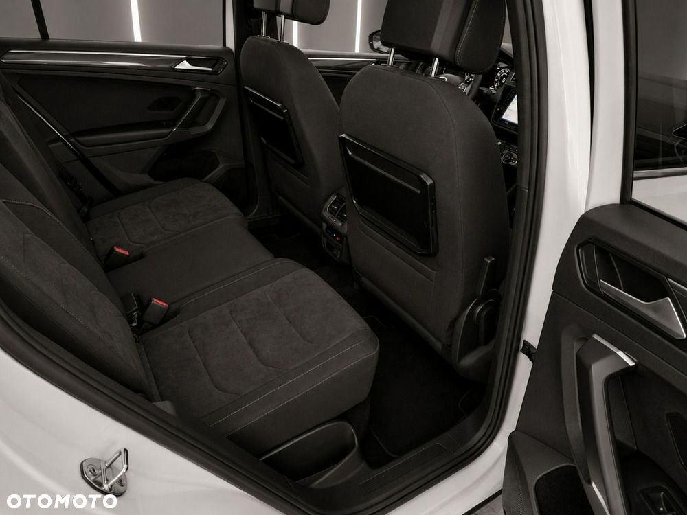 Volkswagen Tiguan - 14