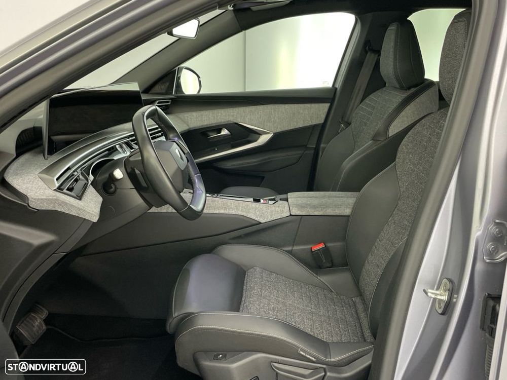 Peugeot 3008 1.2 Hybrid Allure e-DCS6 - 11