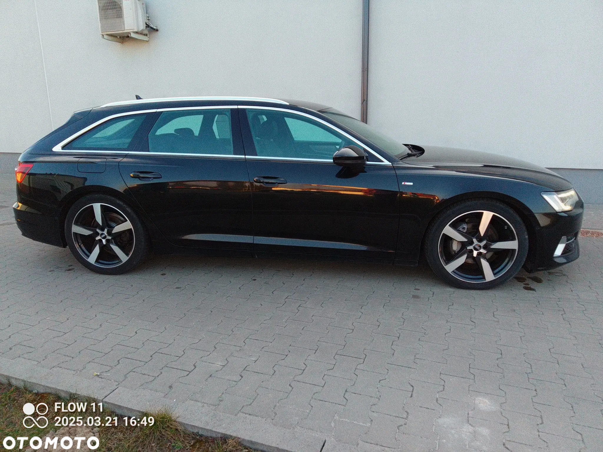 Audi A6 Avant 40 TDI quattro S tronic S line - 2