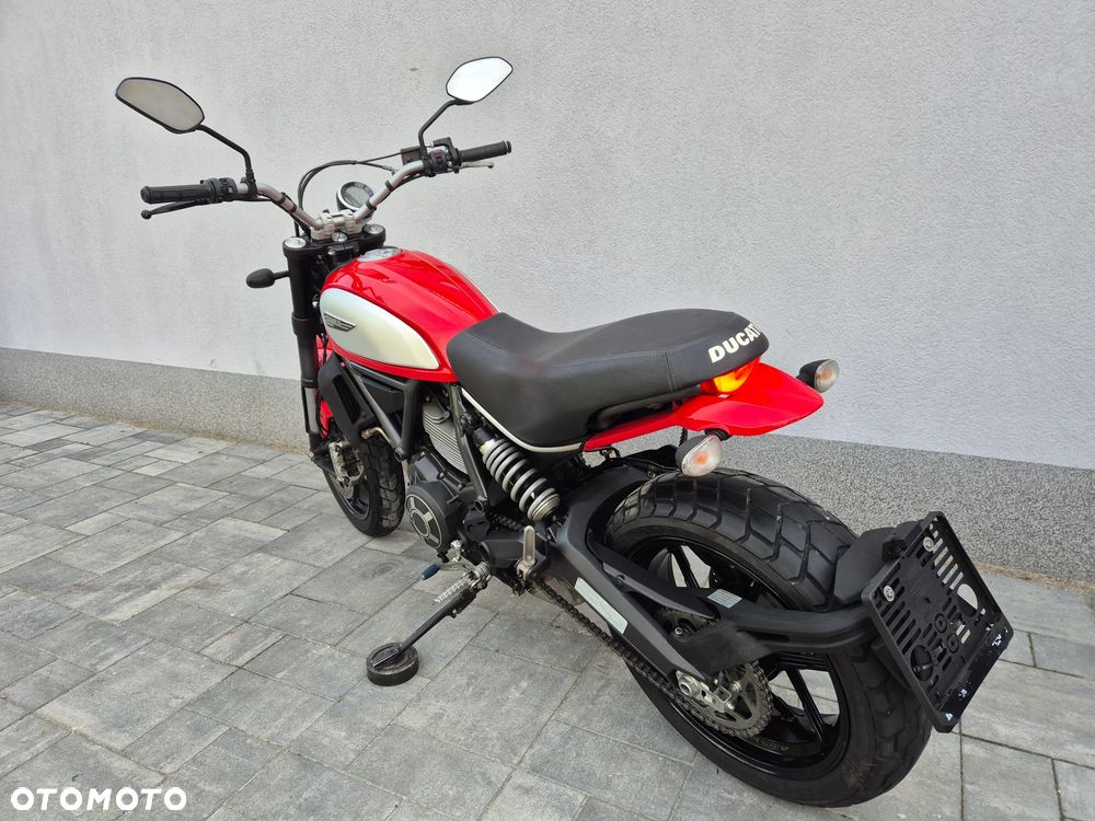 Ducati Scrambler - 9
