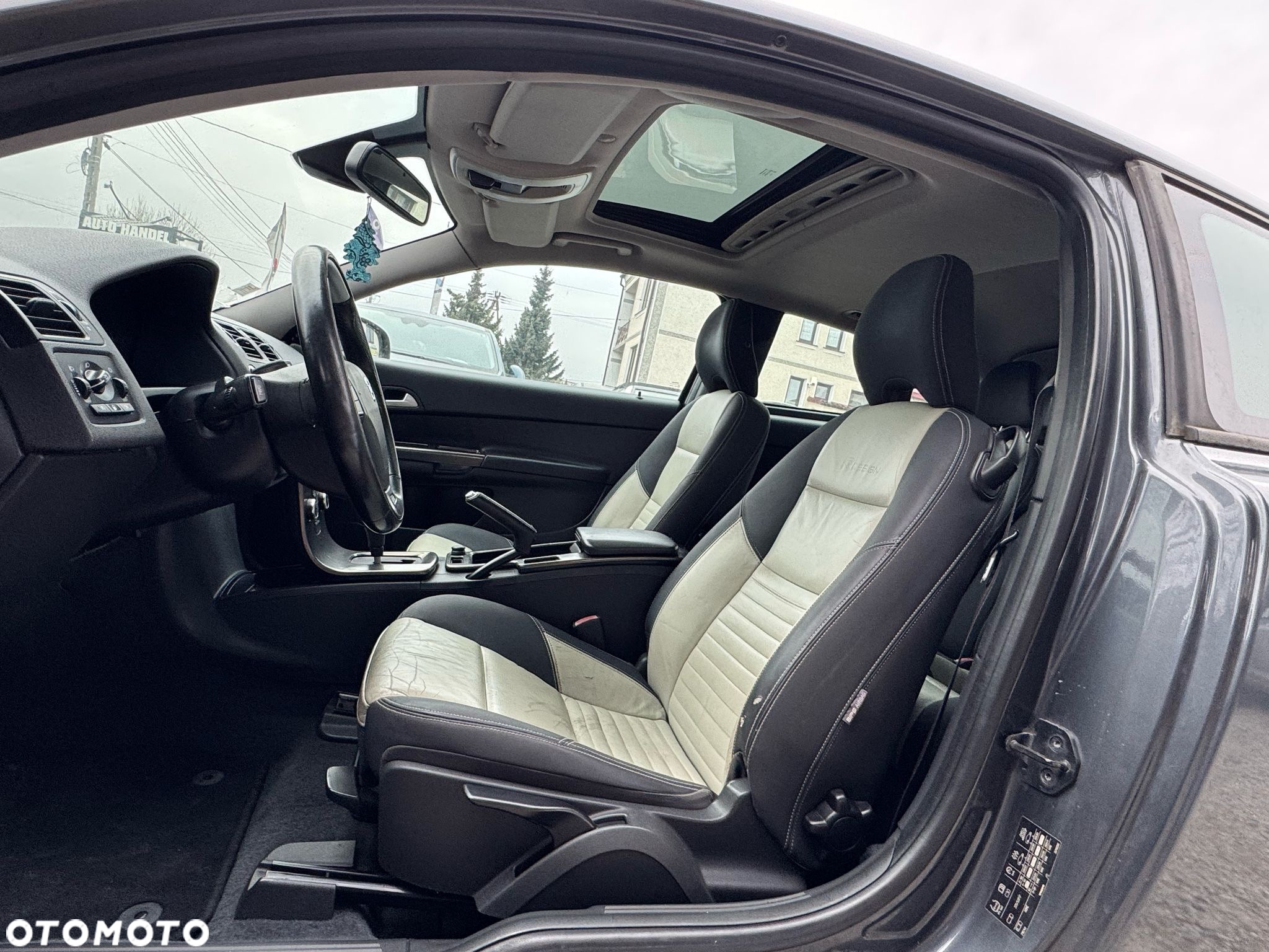 Volvo C30 - 35