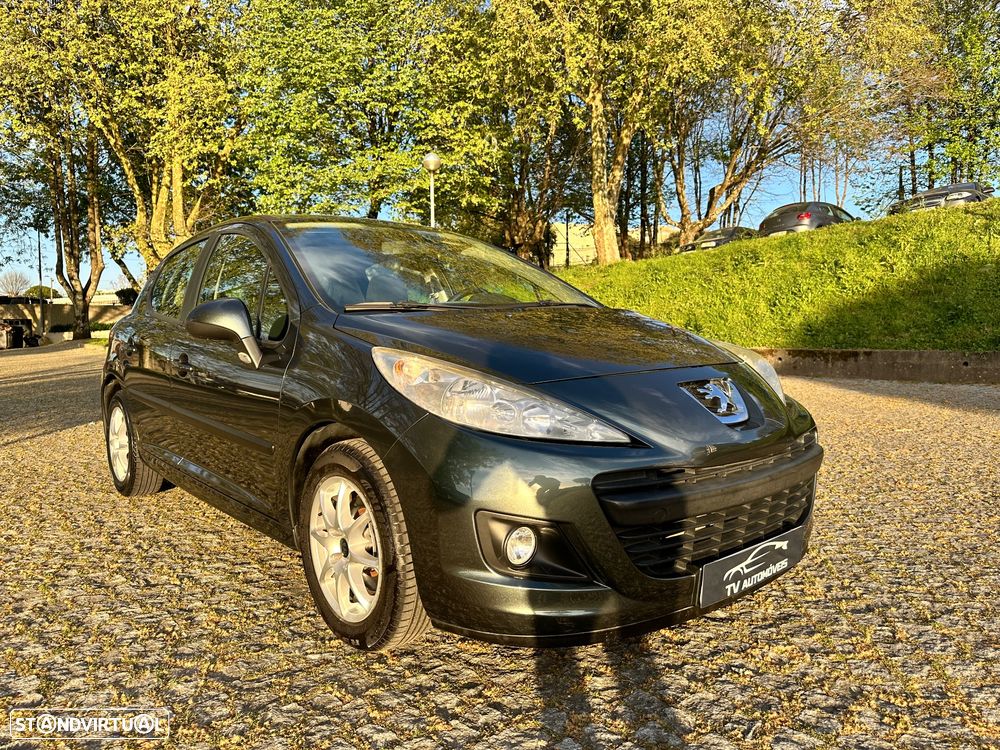 Peugeot 207 1.4 16V Active - 10