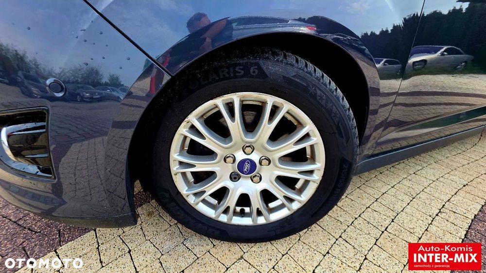Ford Grand C-MAX - 13