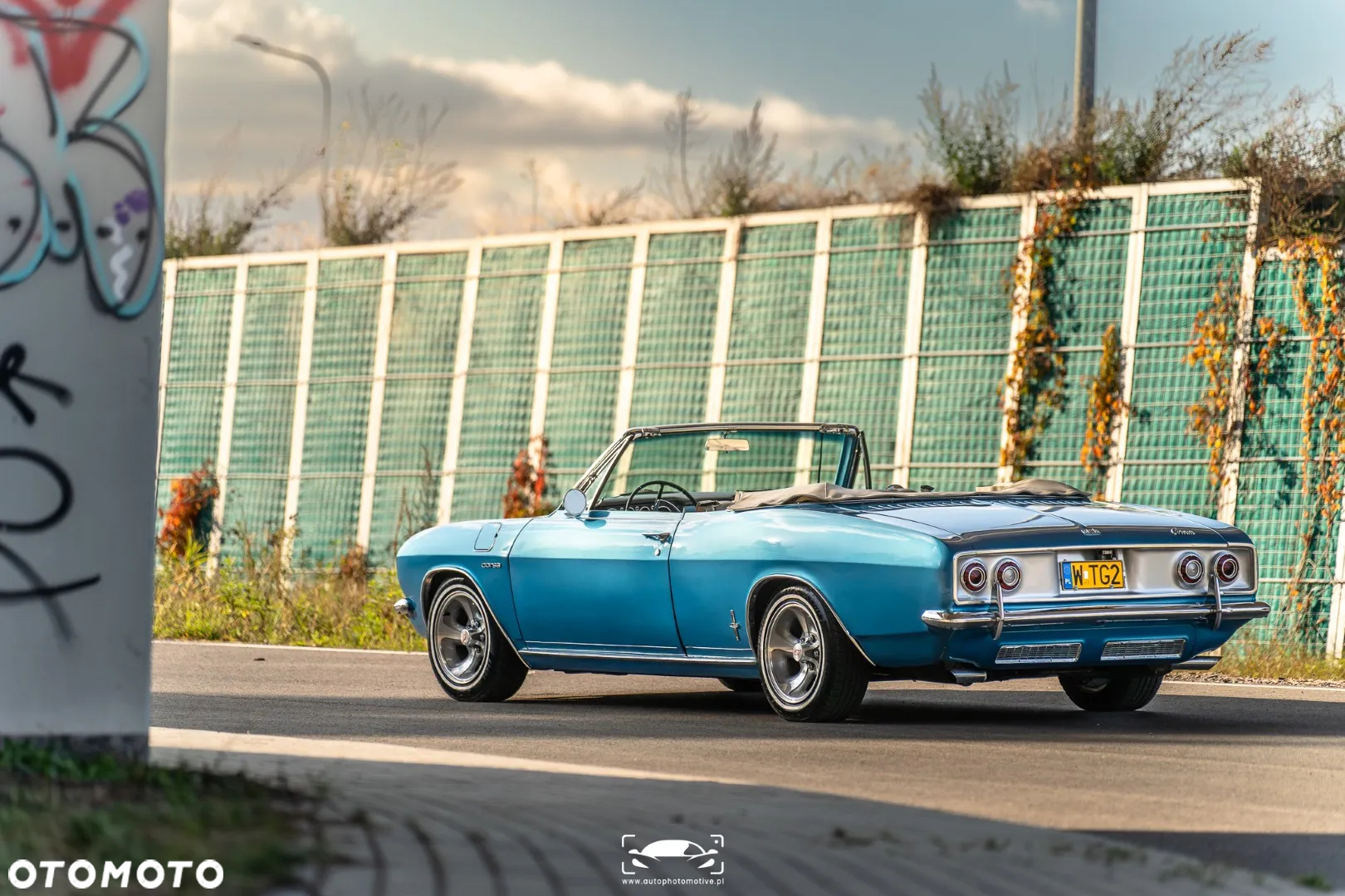 Chevrolet Corvair - 8