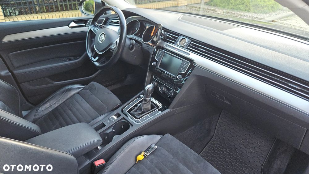 Volkswagen Passat 1.8 TSI BMT Highline DSG - 5